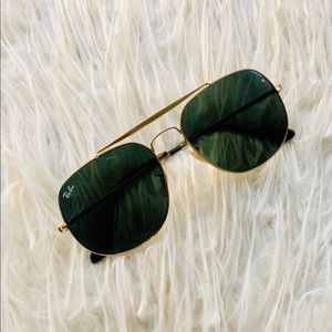 Aviator Ray-Ban Sunglasses - The General